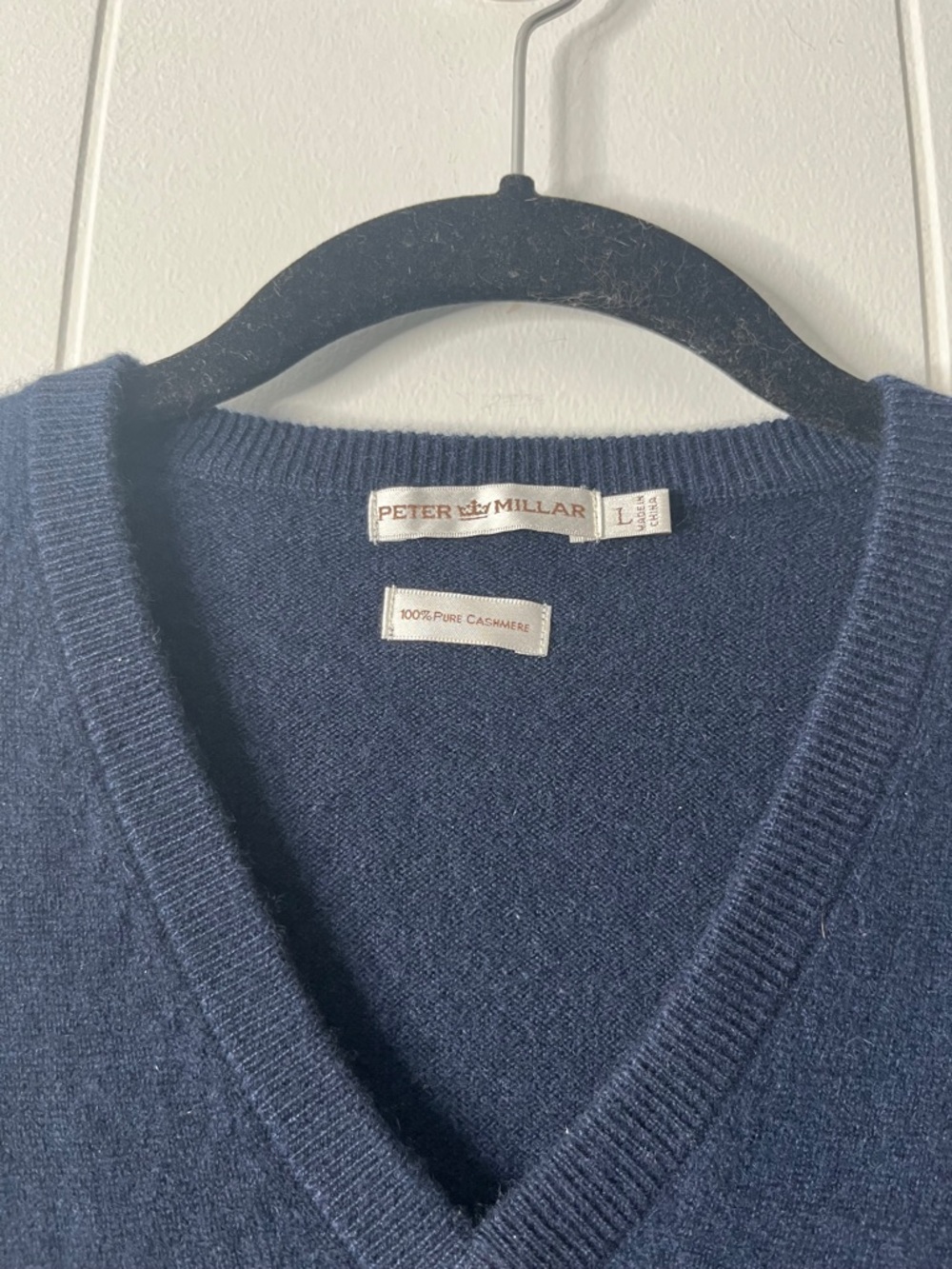 Peter Millar Navy Blue V-Neck 100% Cashmere Sweater Men's L - Picture 3 of 8